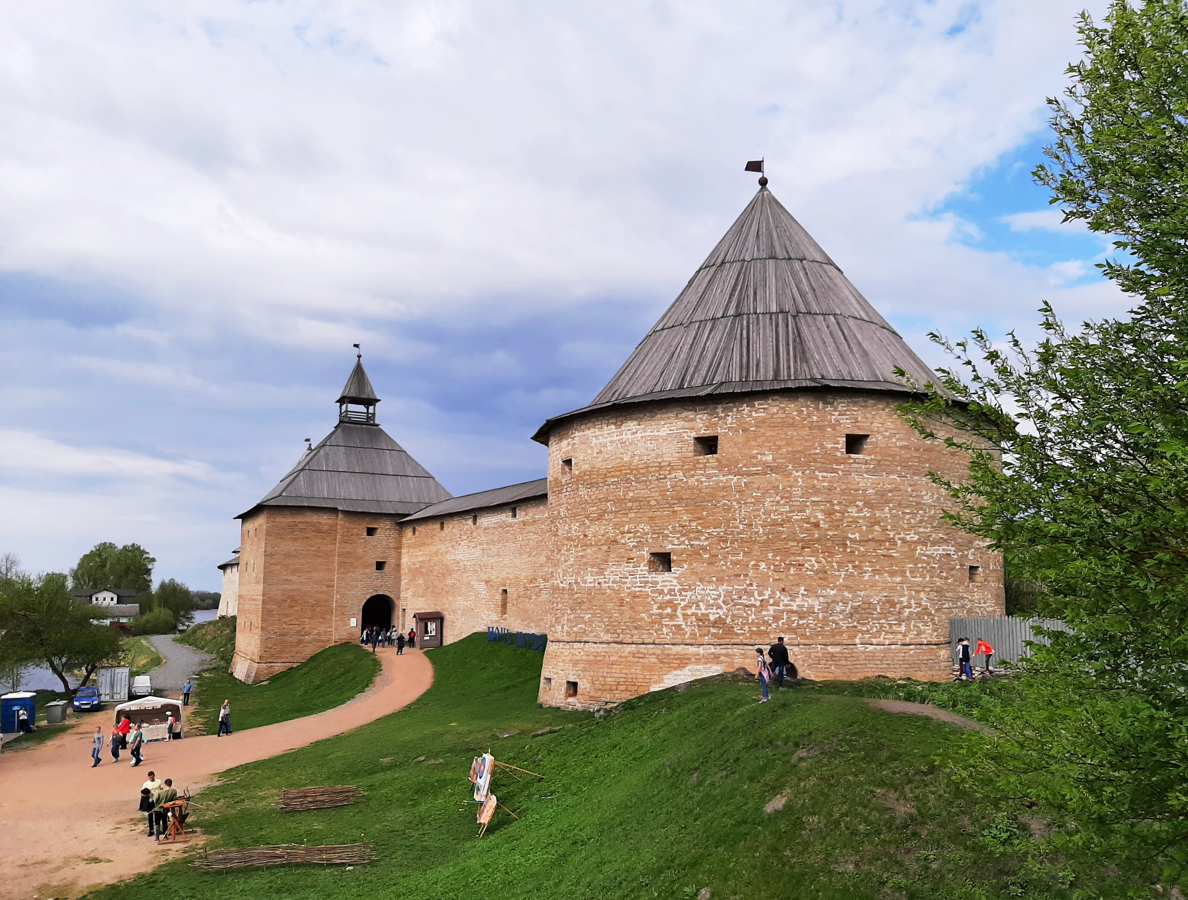 Древнерусский город ладога. Старая ладога какого года. Староладожская крепость волхов. Ладога город древней. Ладога столица древней руси.